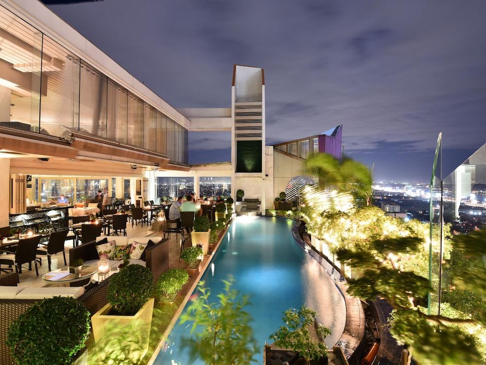 โรงแรม วิเวียร์ Muntinlupa City ภายนอก รูปภาพ